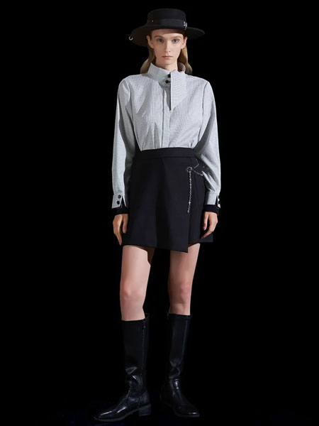 保时霓女装品牌2021冬季设计感时髦短裙