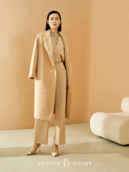 15小时女装品牌2021冬季羊毛长款翻领大衣