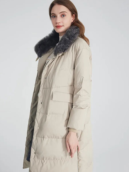 奧菲歐女裝品牌2021冬季毛領長款保暖羽絨服