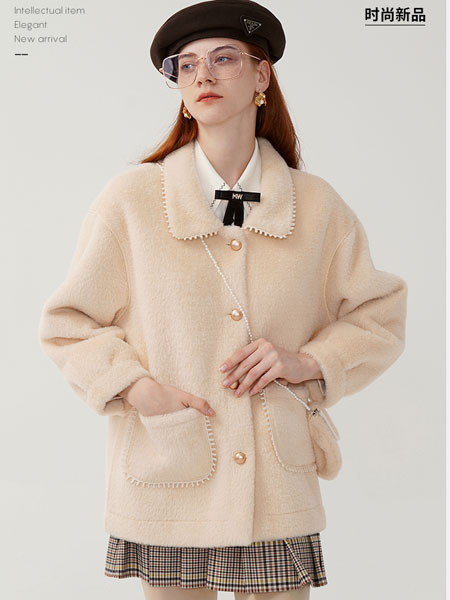 拉夏贝尔女装品牌2021冬季气质淑女时髦外套