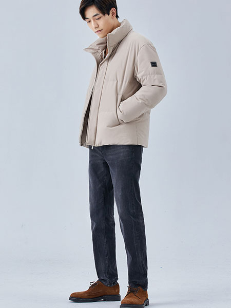 巴鲁特男装品牌2021冬季立领短款保暖羽绒服