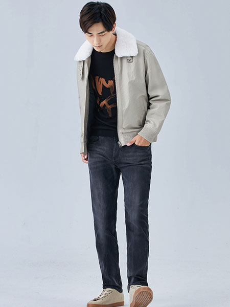 巴鲁特男装品牌2021冬季毛领短款拉链外套