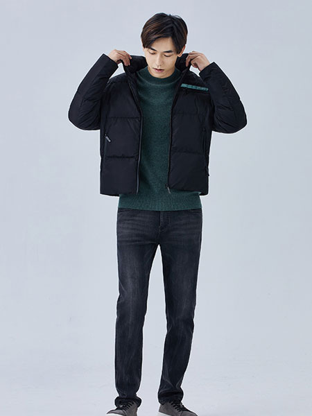 巴鲁特男装品牌2021冬季短款舒适保暖羽绒服