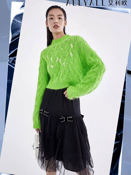 艾利欧女装品牌2021冬季半高领亮色短款针织毛衣