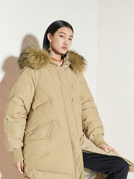 麦檬女装品牌2021冬季毛领宽松保暖棉服