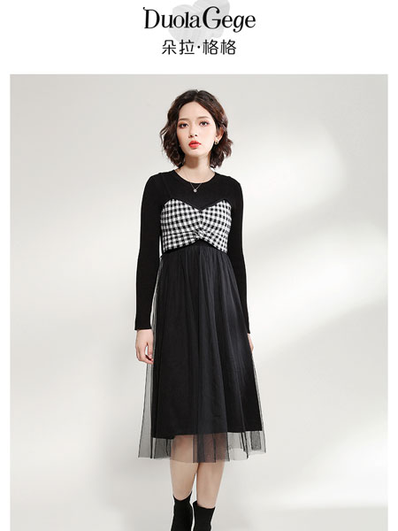 朵拉格格女装品牌2021秋季圆领气质蕾丝连衣裙