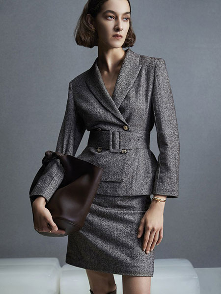 芮玛女装品牌2021冬季系腰带时尚气质套装