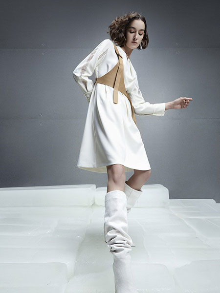 芮玛女装品牌2021冬季两件套简约连衣裙