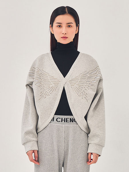 吉承女装品牌2021冬季设计感时尚外套