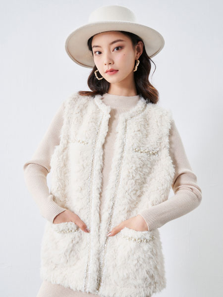 爱客女装品牌2021冬季羊羔毛气质无袖马甲