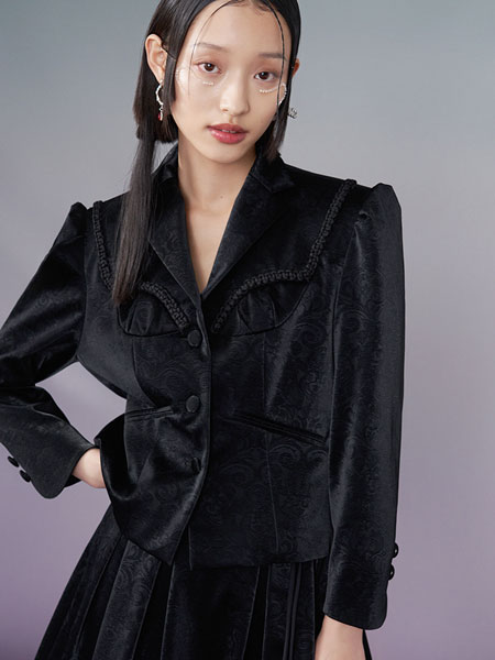 密扇女装品牌2021冬季短款纯色气质外套
