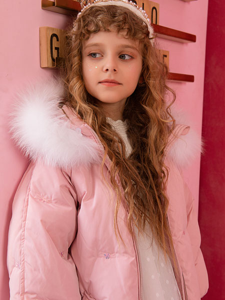 鉛筆俱樂部童裝品牌2021冬季毛領舒適粉色羽絨服