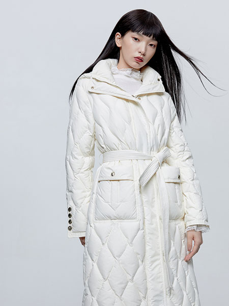 DoubleLove女装品牌2021冬季系腰带简约羽绒服