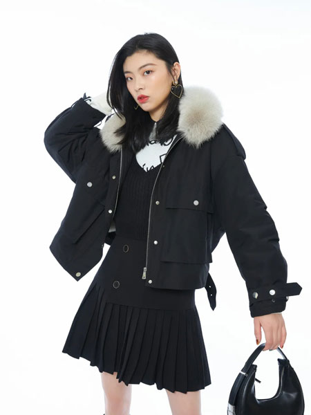 歌锦女装品牌2021冬季短款毛领外套