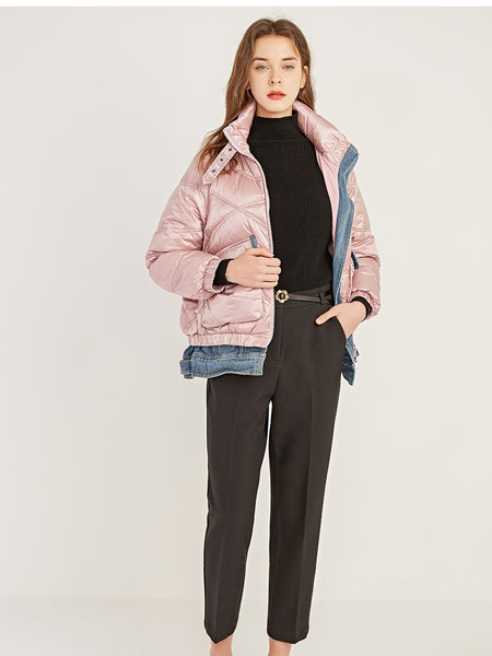 欧珂OLDCOLOUR女装品牌2021冬季粉色立领气质羽绒服