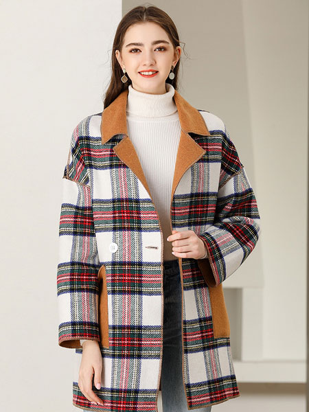 百依秀子女装品牌2021冬季韩版宽松时尚外套