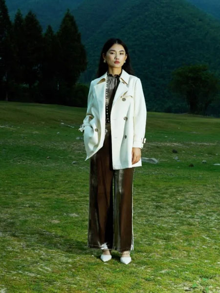 朗斯莉女装品牌2022春季宽松气质韩版大衣