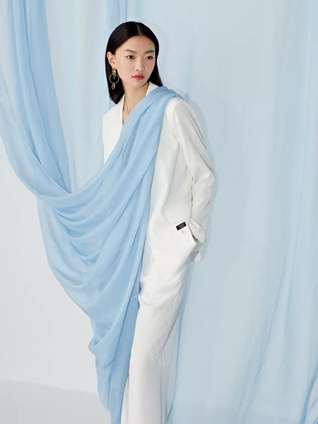 YXZ尤西子女装品牌2022春季简约通勤时尚套装