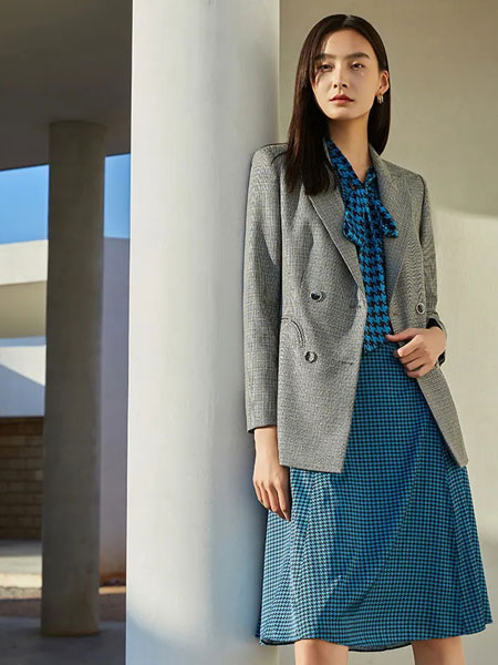 歌蒂诗女装品牌2022春季韩版修身西服外套