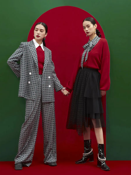 歌锦女装品牌2021冬季优雅时髦套装