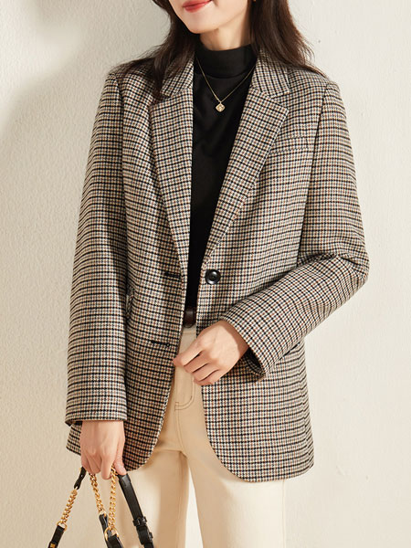 娅丽达女装品牌2021秋冬气质时髦外套