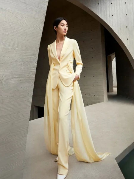 杰西女装品牌2022春季设计感气质西服套装