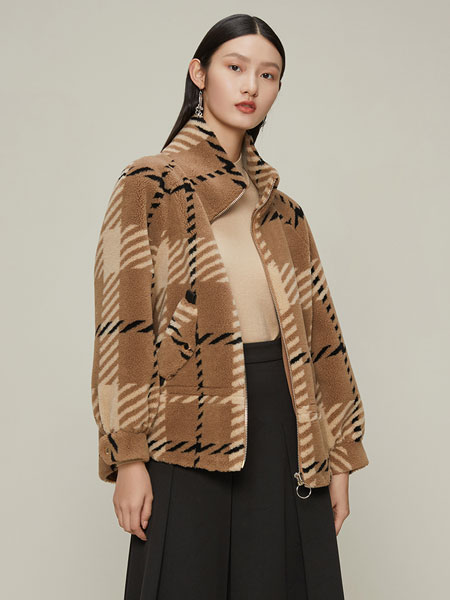 曼德诗品牌女装女装品牌2021冬季韩版气质羊羔毛外套