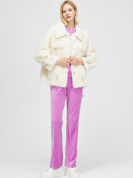 橘滋女装品牌2021冬季羊羔毛舒适气质外套
