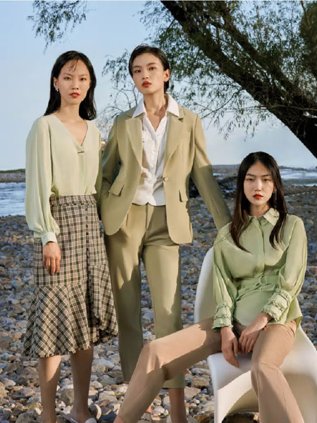 浩洋国际女装品牌2022春季时尚气质套装