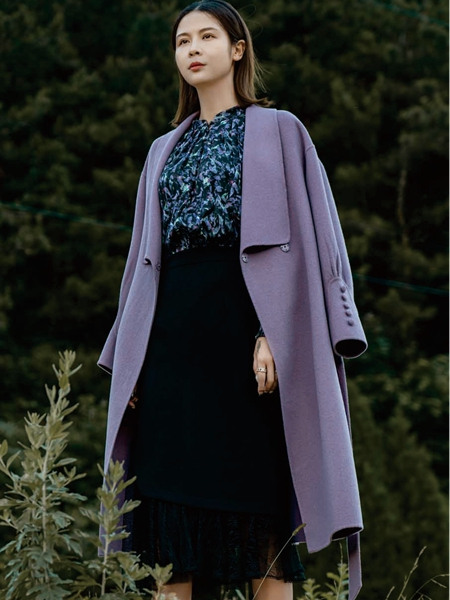 3ffusive女装品牌2021冬季长款舒适紫色大衣