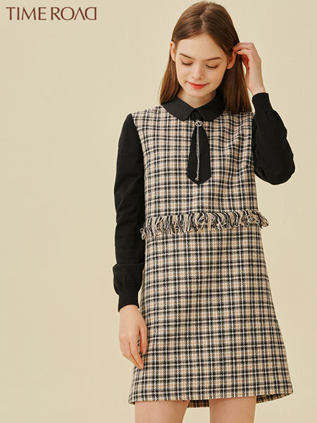 汤米诺女装品牌2021冬季韩版拼接连衣裙