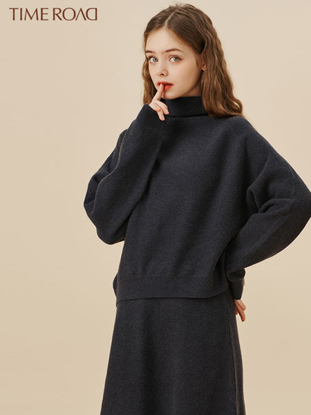 汤米诺女装品牌2021冬季高领纯色柔软毛衣