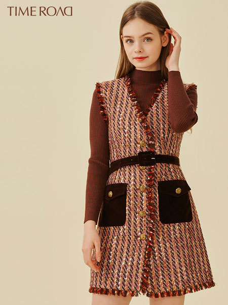 汤米诺女装品牌2021冬季系腰带气质套装