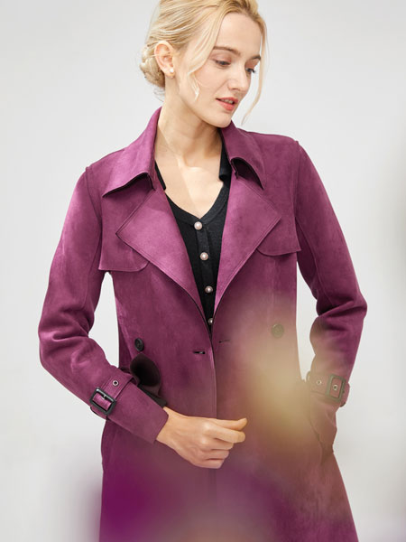 曼哈芙MYHALF女装品牌2021冬季紫色长款气质风衣