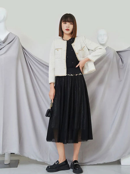 奈玛施女装品牌2022春季小香风短款时尚外套
