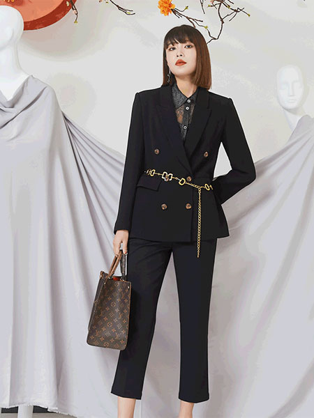 奈玛施女装品牌2022春季潮流气质纯色金属链条外套
