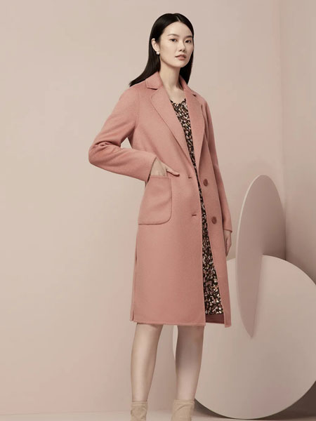 雅迪斯女装品牌2022春季甜美舒适呢子外套