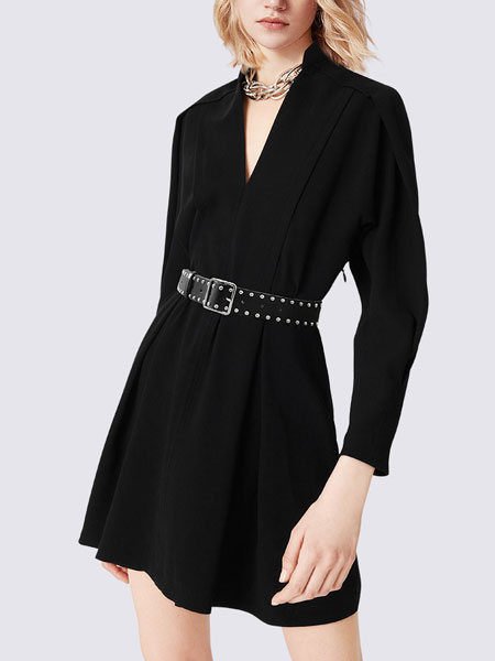 玛依尔女装品牌2022春季系腰带纯色连衣裙