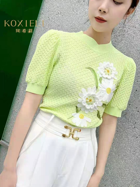 珂希莉女裝品牌清新刺繡上衣2022春夏中國風針織上衣
