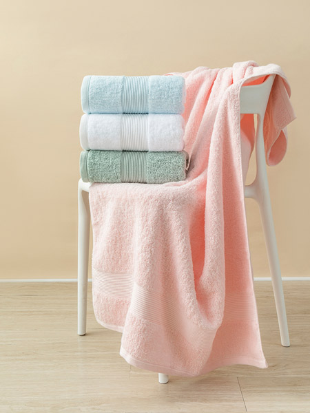 尚黛丽家居用品品牌2022春夏纯色浴巾柔软舒适吸水毛巾可裹巾家用吸水男女大人毛巾