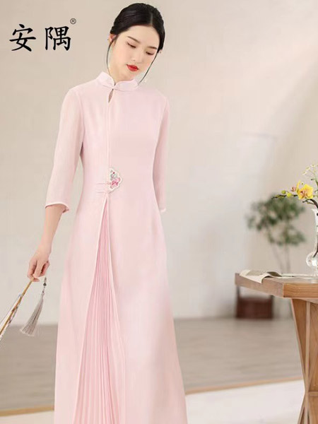 苏夏SUXIA女装品牌2022夏季纯色粉色中国风复古风小清新森系简约立领收腰长款复古裙装