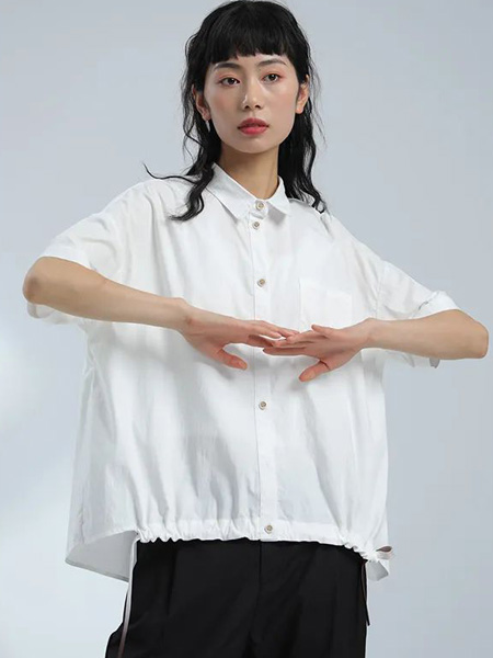 BUKHARA布卡拉女装品牌2022夏季纯色白色韩版快时尚休闲小清新慵懒风百搭气质款中袖宽松衬衫