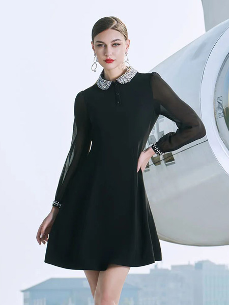 克劳西女装品牌2022夏季黑色纯色娃娃领名媛长袖连衣裙