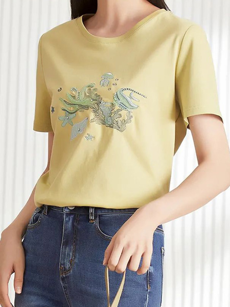迪图女装品牌2022夏季日系中国风休闲刺绣T恤