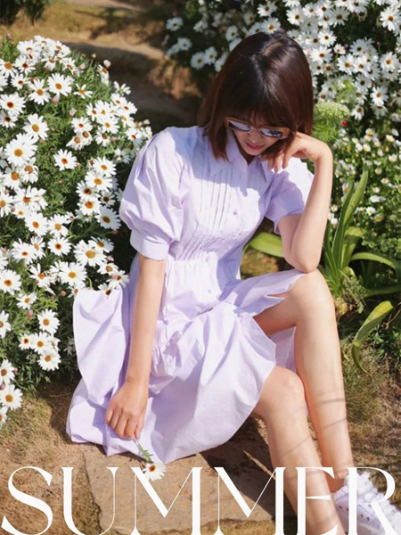 蔓诺蒂女装品牌2022夏季紫色日系森系小清新收腰连衣裙