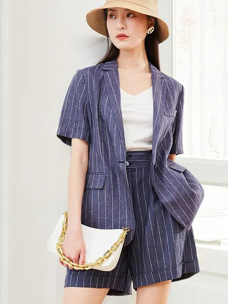 杨门女装品牌2022夏季日系商务条纹西装