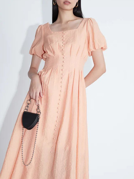 珂尼蒂思女装品牌2022夏季日系复古风气质款方领灯笼袖连衣裙