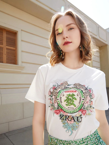 ZRAU女装品牌2022夏季白色中国风印花圆领T恤