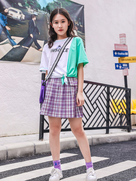 糖果布丁童装品牌2022夏季紫色格纹小清新学院半身裙