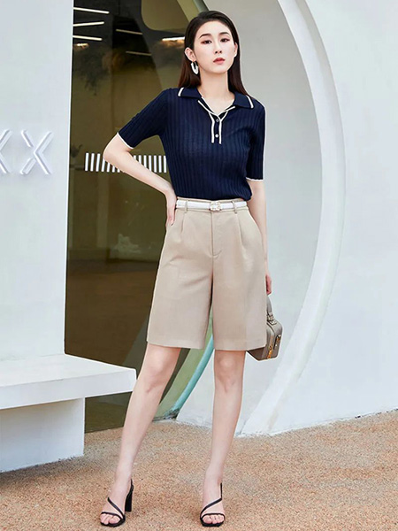 西纳维思女装品牌2022夏季韩版学院风条纹POLO衫